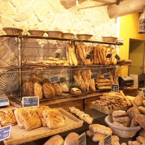 "Avignon - Bakery" by funadium is licensed under CC BY-NC-SA 2.0 